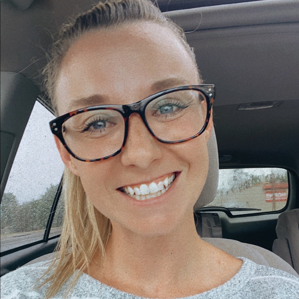 Meet your Posher, Janaya